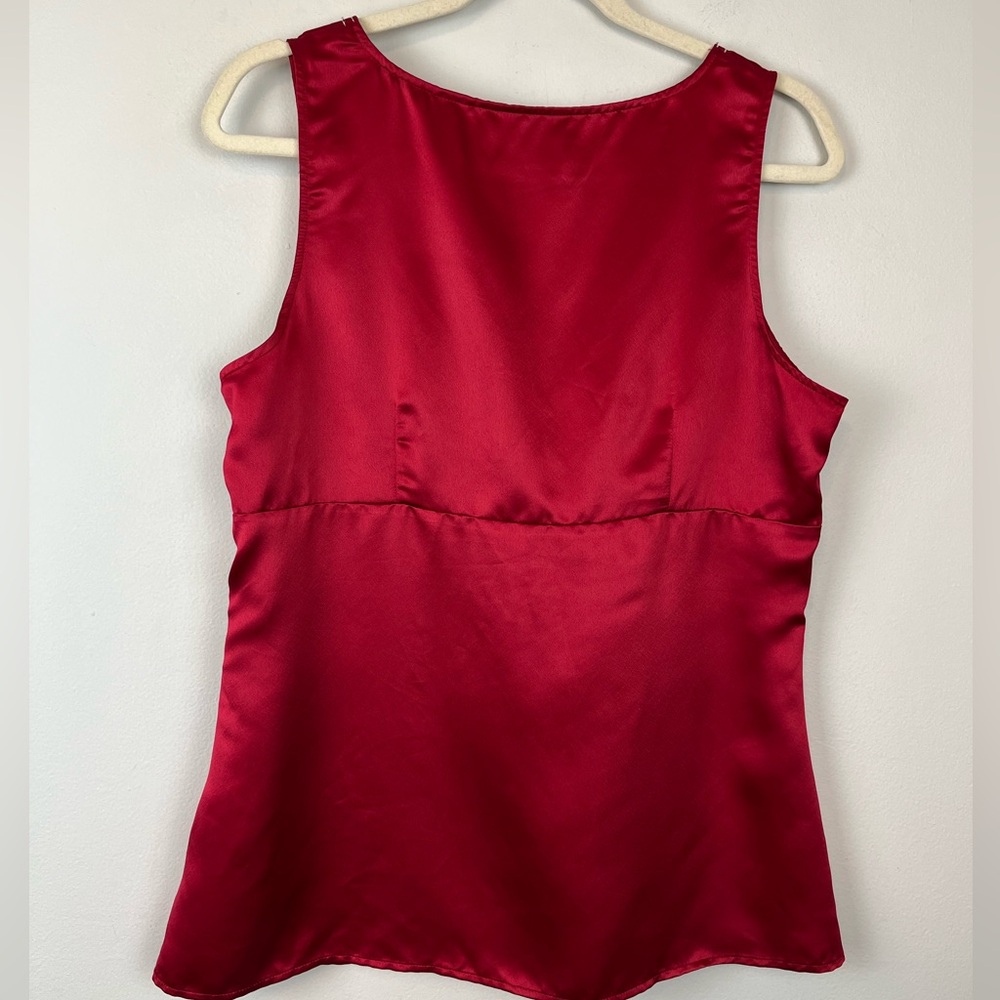 NEW New York & Company Red BabyDoll Empire Waist Sequin Embroidered Top 14 - Picture 3 of 8